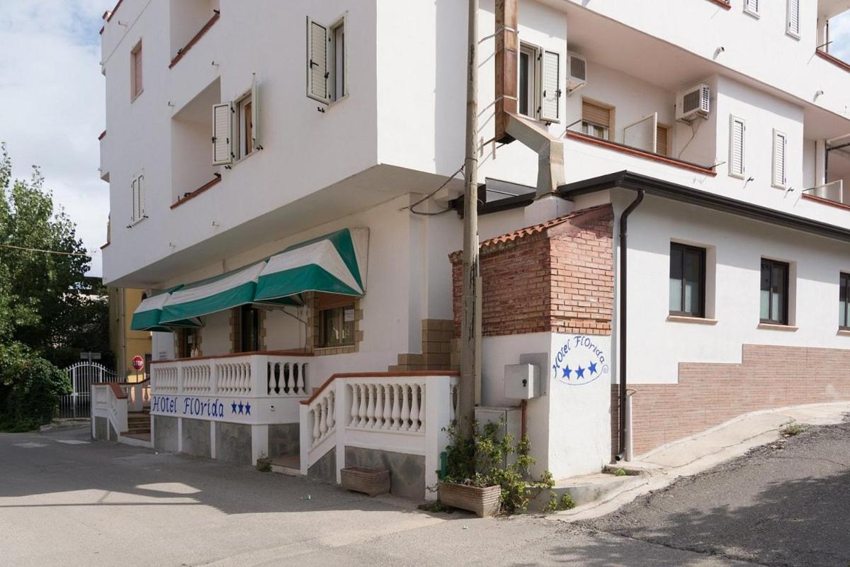 Albergo Florida Капо-Риццуто Екстер'єр фото